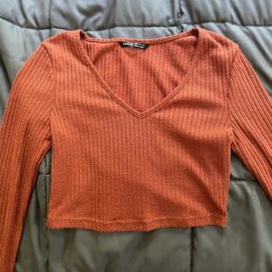 Ribbed orange cropped shirt